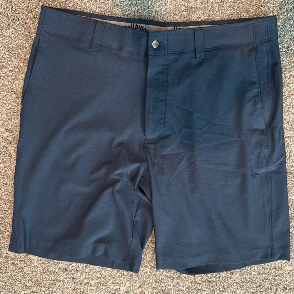 Men’s Callaway shorts size 36 like new